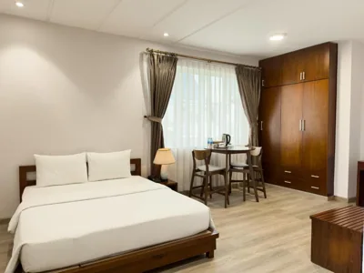 Suite — Hoang Yen Hotel Near SECC - Phu My Hung